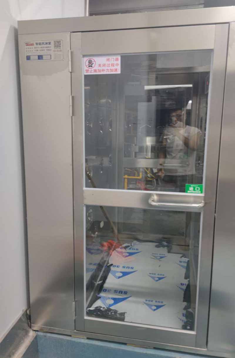 上海風(fēng)淋室制造廠家電話