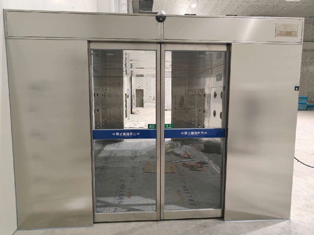 上海風淋室廠家應用PLC程序設計實現風淋室的智能化控制